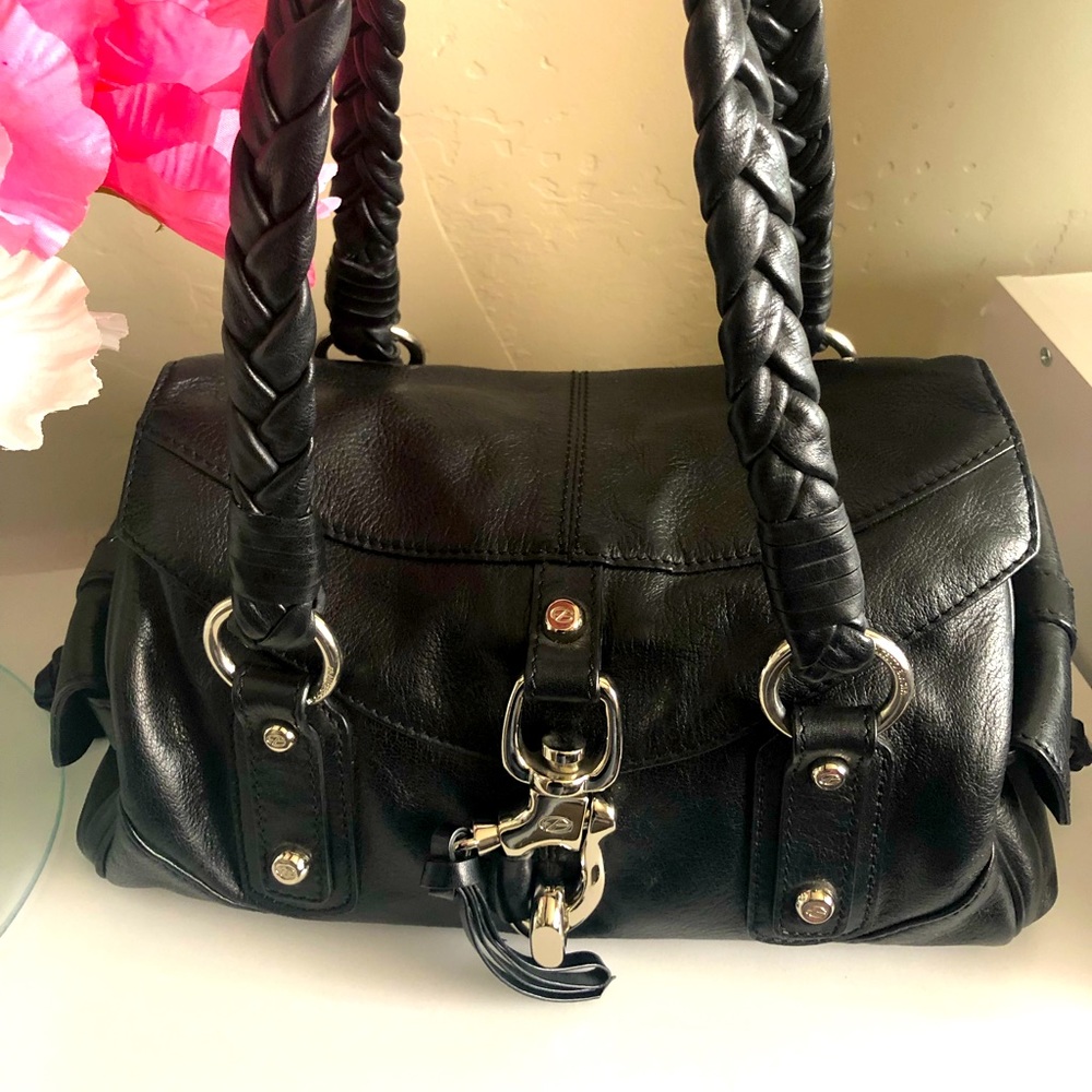 ⭐️Francesco Biasia Black Leather Handbag ⭐️